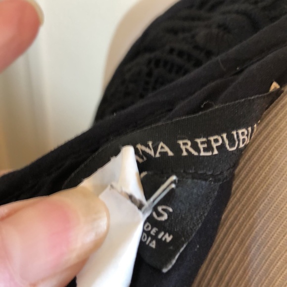 - Banana Republic black - Picture 7 of 7